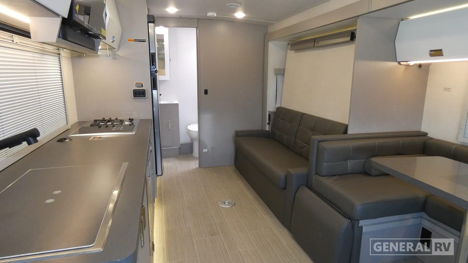 2027 Winnebago View 24D - Photo 3