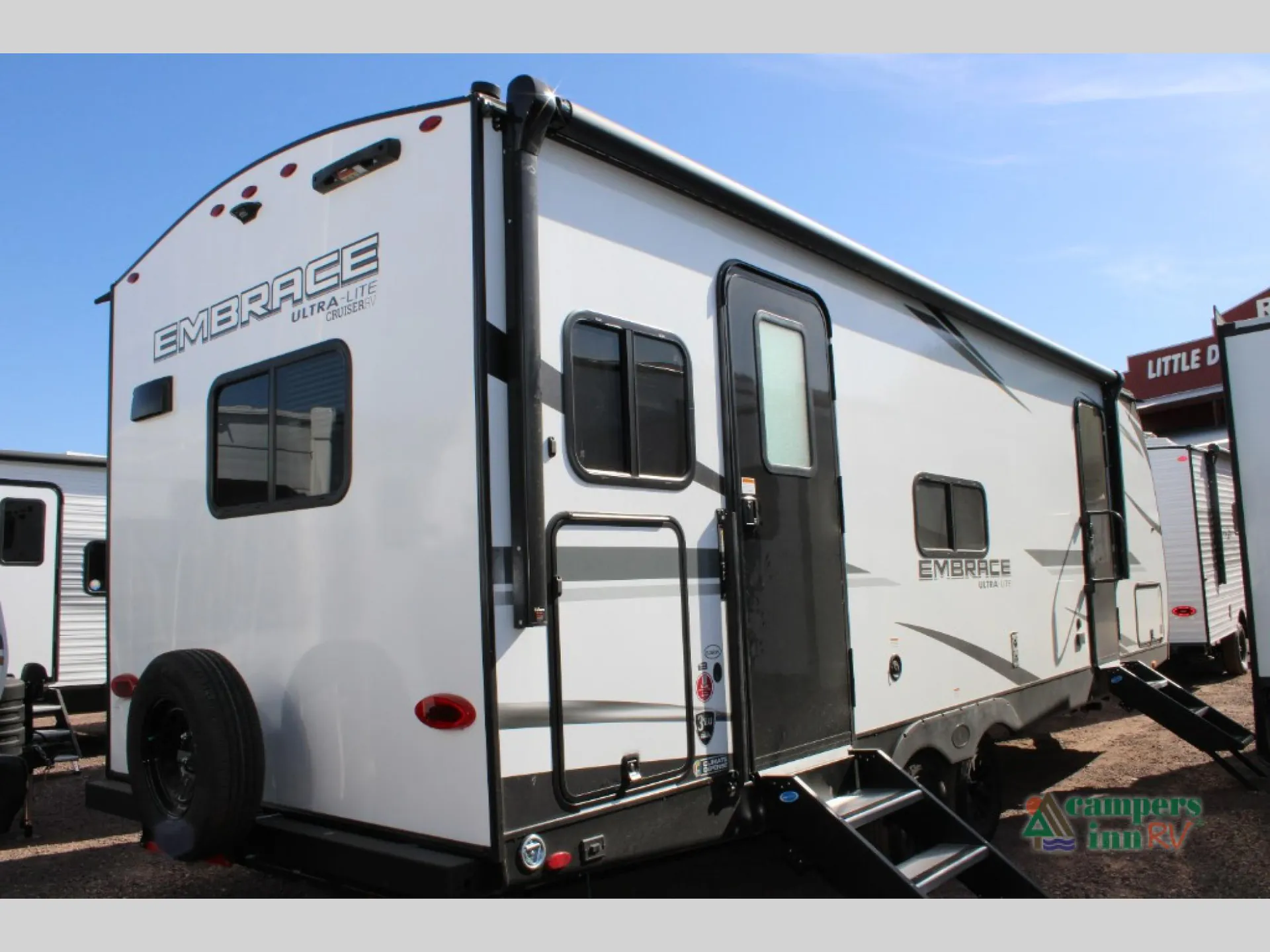 2026 Cruiser RV Embrace EL26RKS - Photo 4
