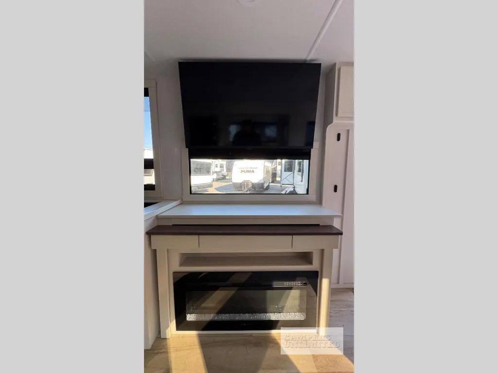 2026 Brinkley Model I 294, Photos photo 16