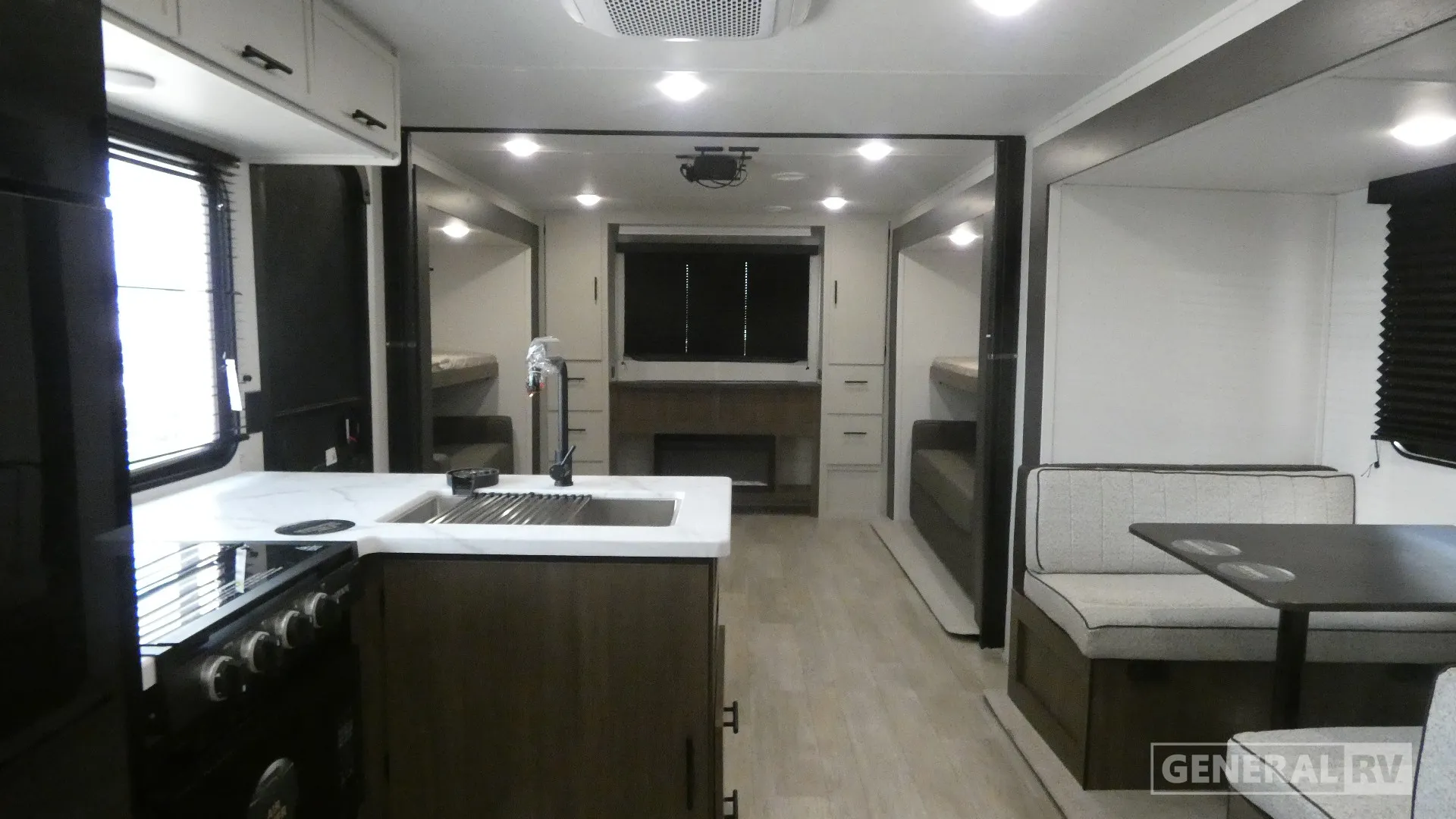 2027 Prime Time RV Avenger 30PO - Photo 3