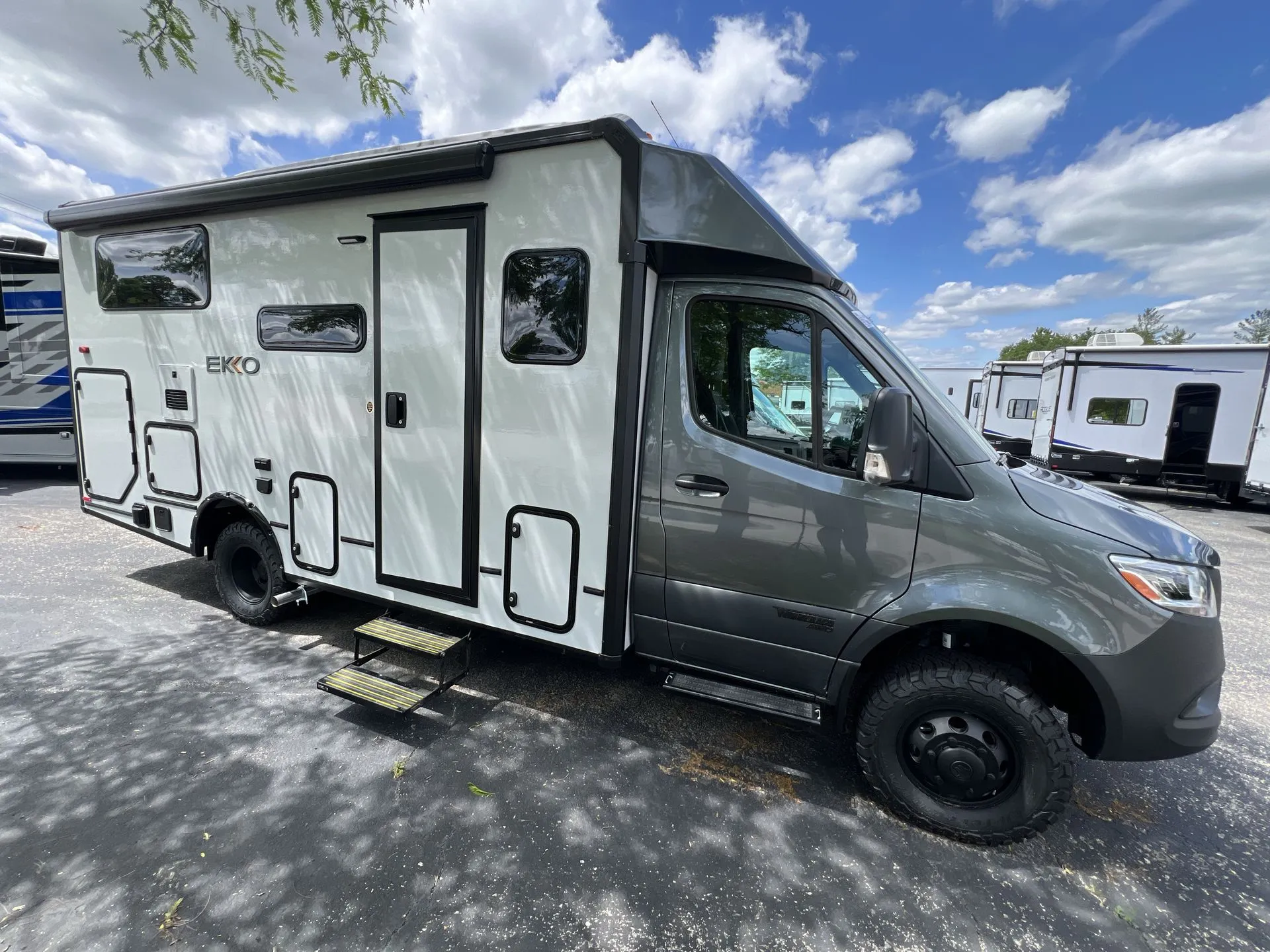 2027 Winnebago EKKO 23B - Photo 2