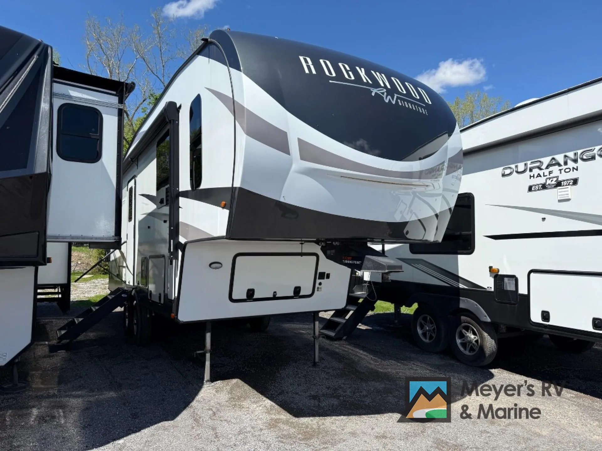 2024 Forest River Rockwood Signature 281RK - Photo 2