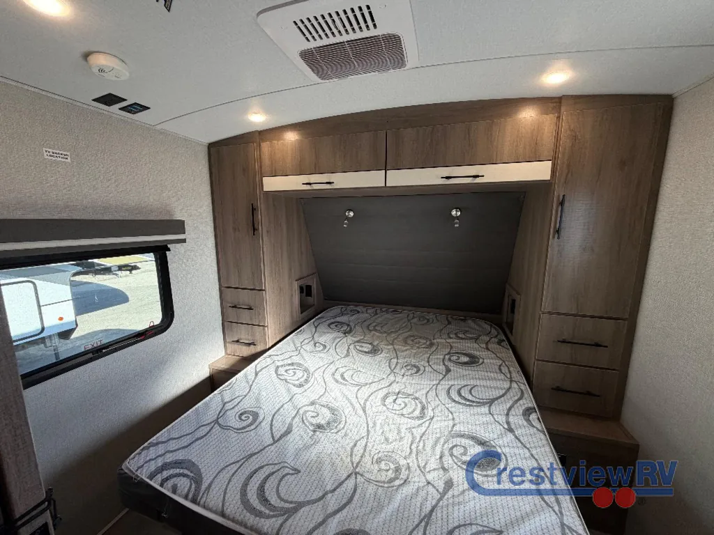 2024 Grand Design Imagine 3210BH, Photos photo 28
