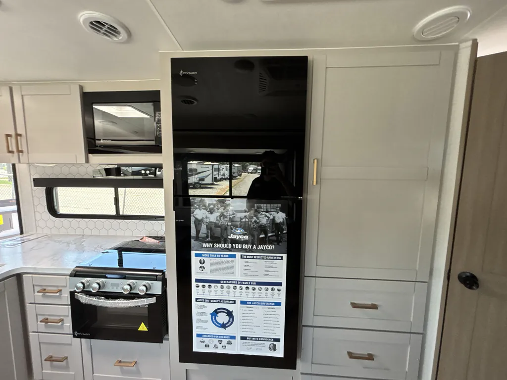 2027 Jayco Jay Feather 29BHB, Photos photo 8
