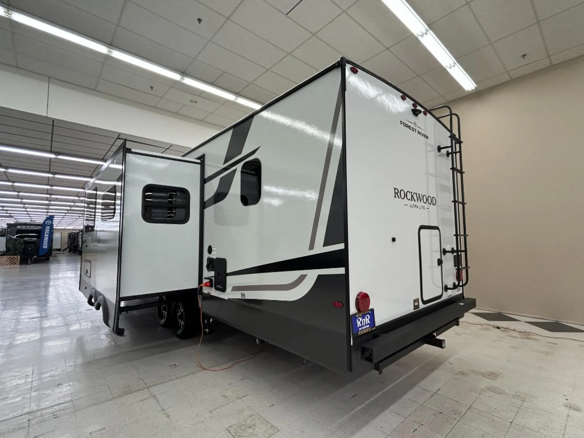 2027 Forest River Rockwood Ultra Lite 2706BH — Photo 5