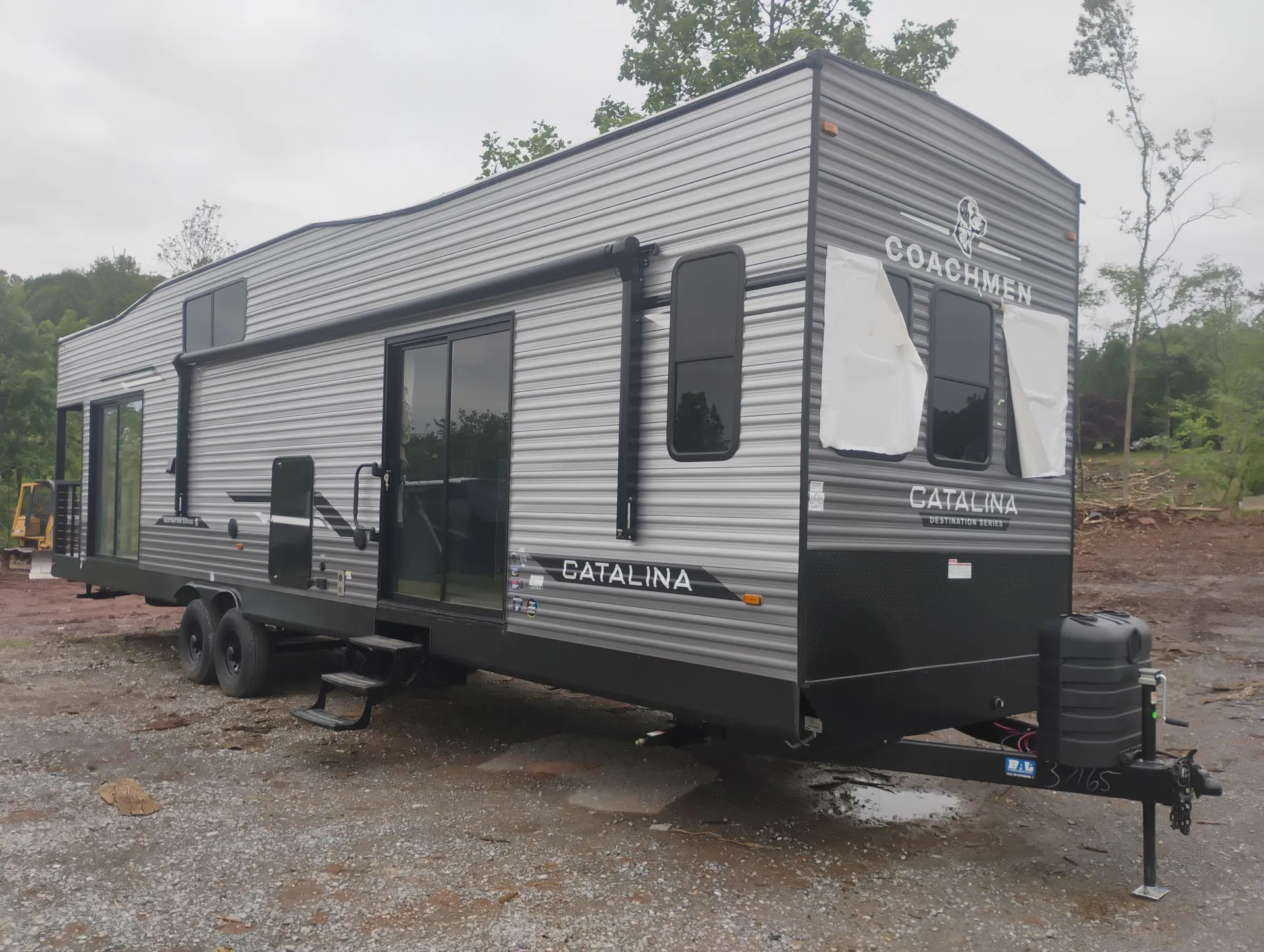 2026 Coachmen Catalina Destination Series 35FME - Photo 2