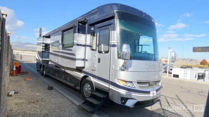 2026 Newmar London Aire 4551 - Photo 2
