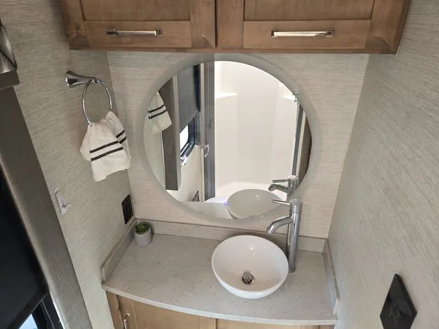 2023 Tiffin Wayfarer 25 JW, Photos photo 19