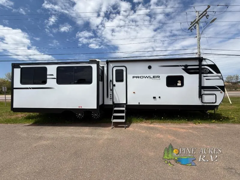 2026 Heartland Prowler 3301RLT - Photo 3