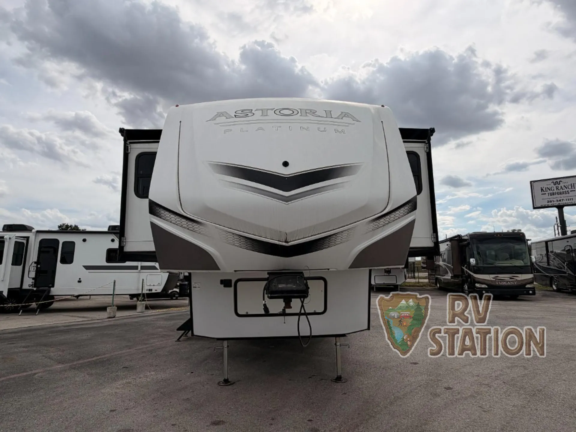 2023 Dutchmen Astoria 3803FLP - Photo 4