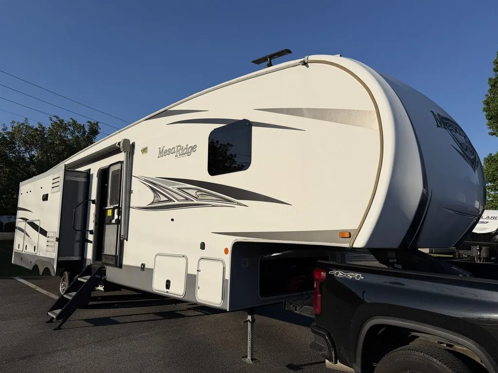 2019 Highland Ridge Mesa Ridge Limited MF335MBH - Photo 4