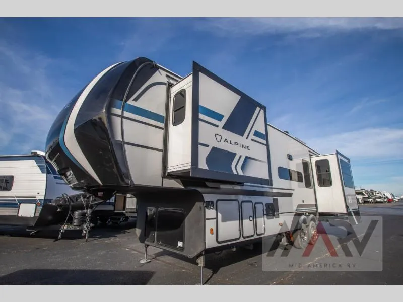 2026 Keystone Alpine 3100RE - Photo 3