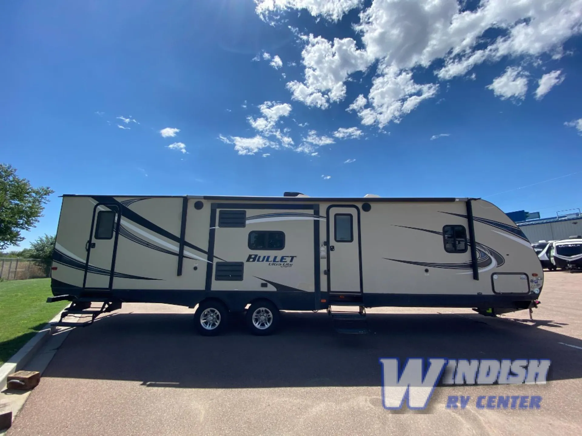 2017 Keystone Bullet 330BHS - Photo 3