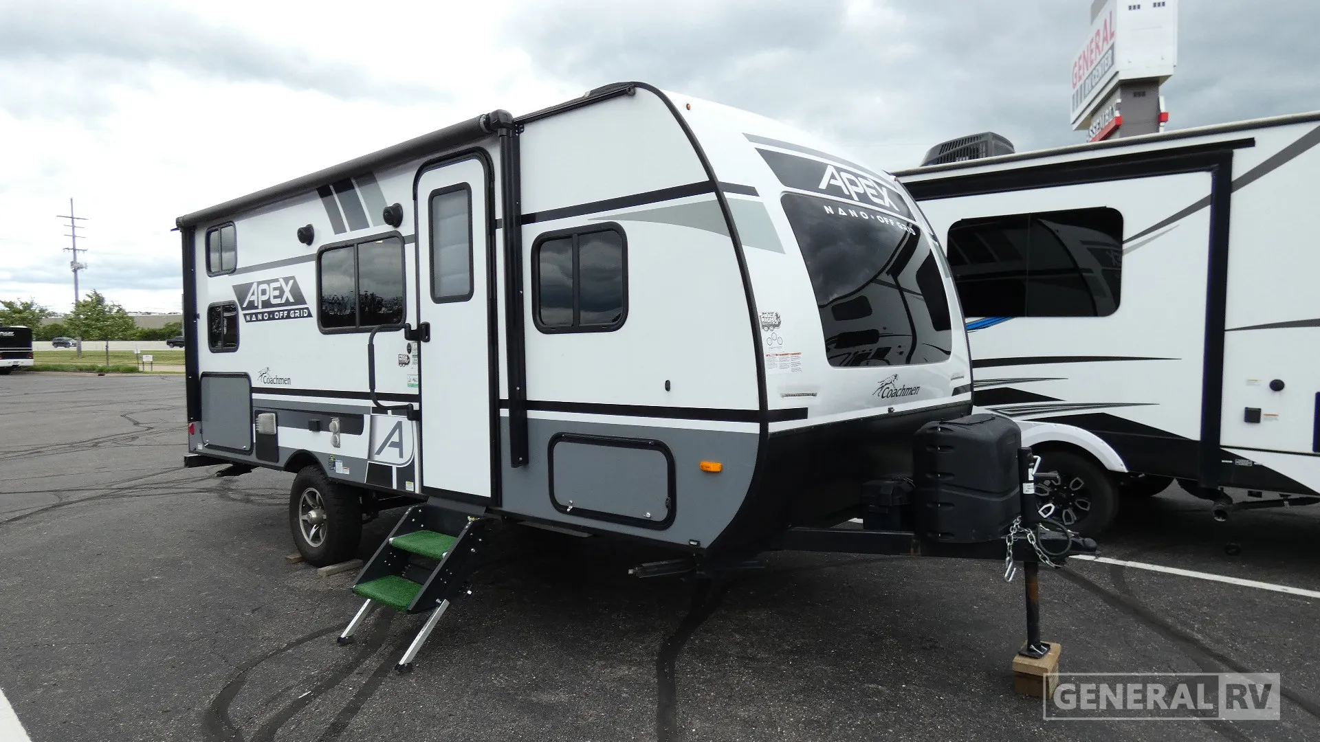 2022 Coachmen Apex Nano 194BHS - Photo 2