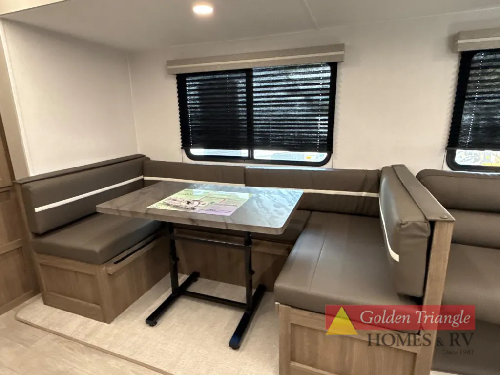 2026 Coachmen Freedom Express Select 30SE, Photos photo 16