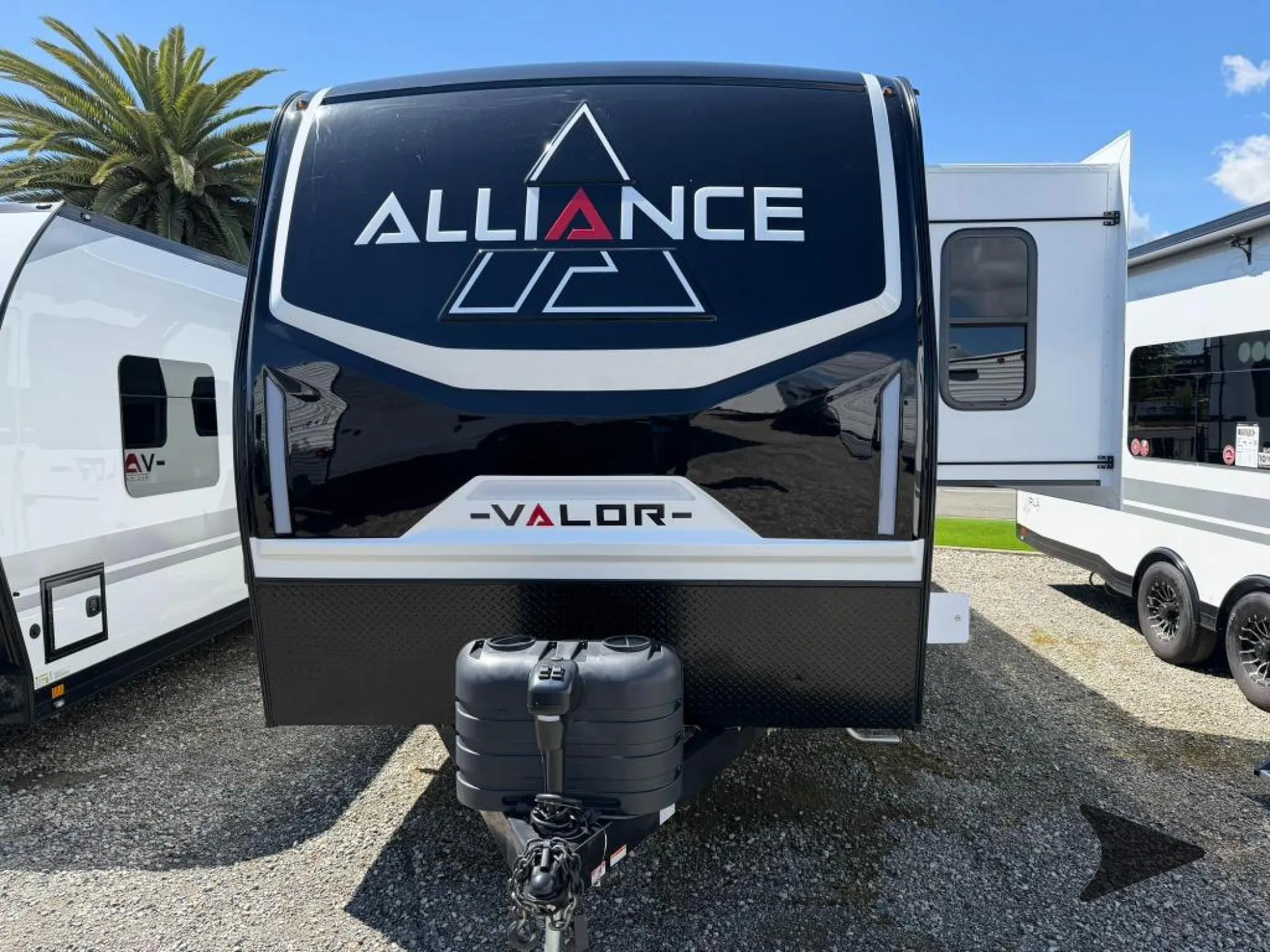 2026 Alliance RV Valor All-Access 23T15 - Photo 4