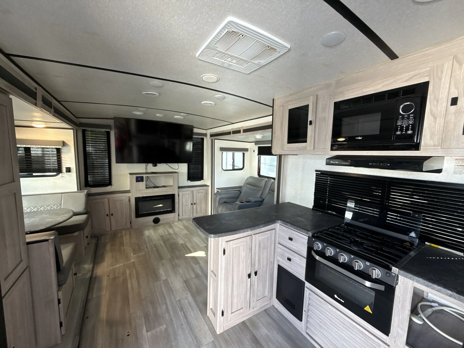 2024 Coachmen Northern Spirit 2764RE — living area main