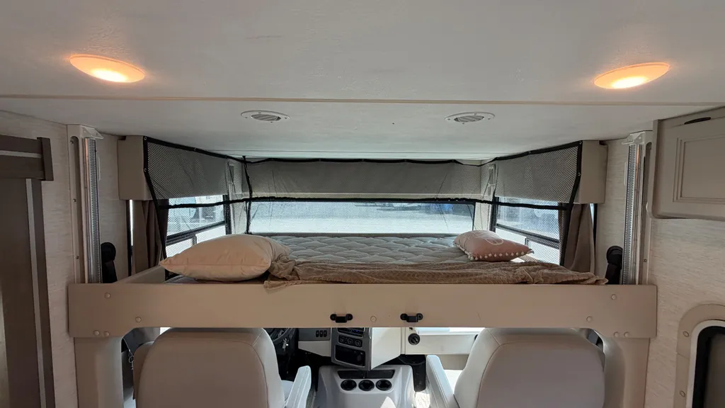 2025 Thor Motor Coach Freedom Traveler A29, Photos photo 23