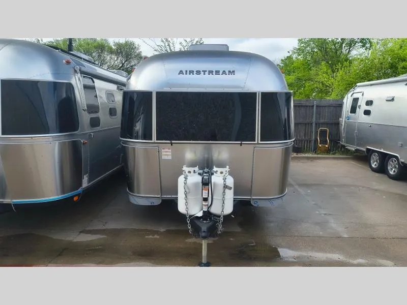 2026 Airstream Trade Wind 25FB - Photo 4