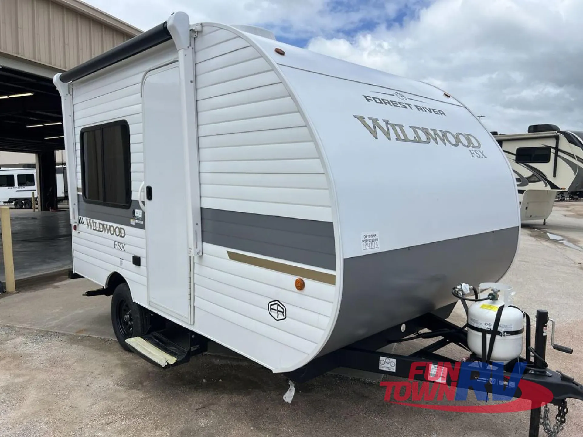2027 Forest River Wildwood FSX 135ICE