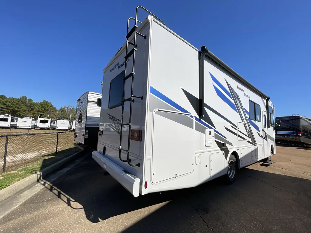 2026 Thor Motor Coach Freedom Traveler A29, Photos photo 33