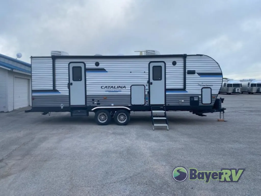 2023 Coachmen Catalina Legacy Edition 263FKDS - Photo 2