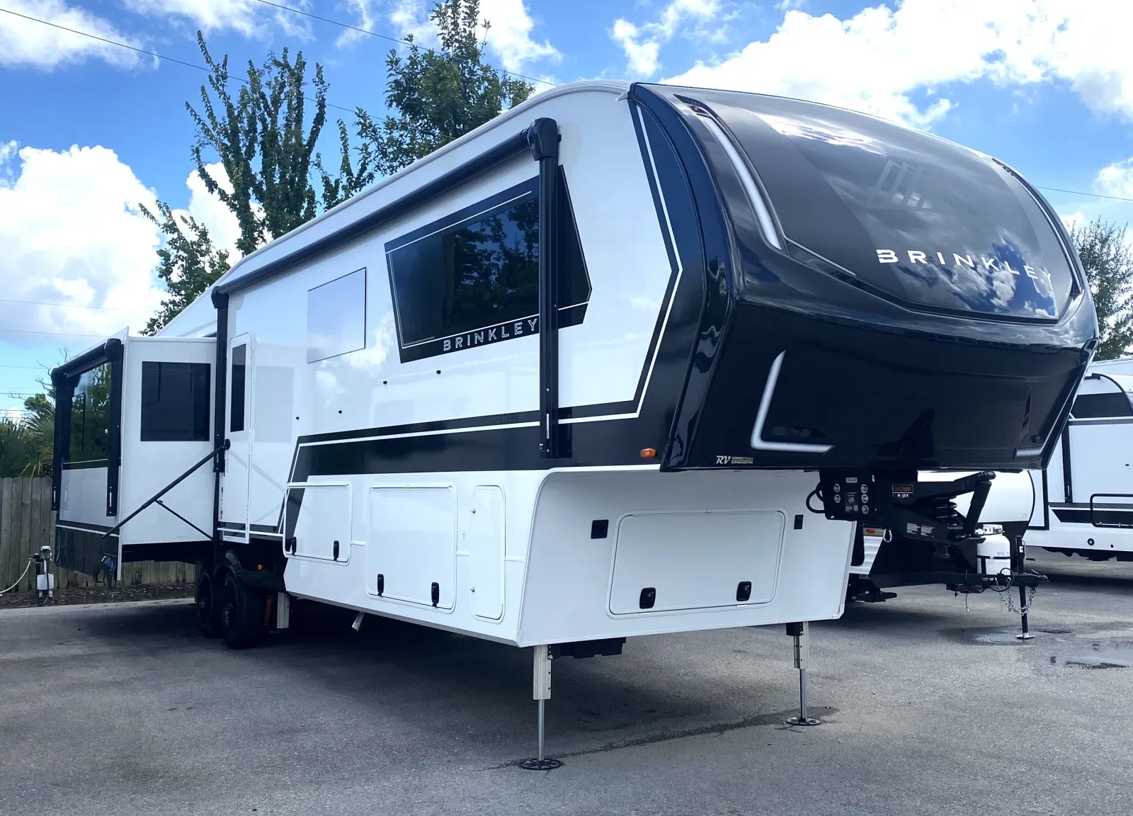 2026 Brinkley Model Z 3610 - Photo 2