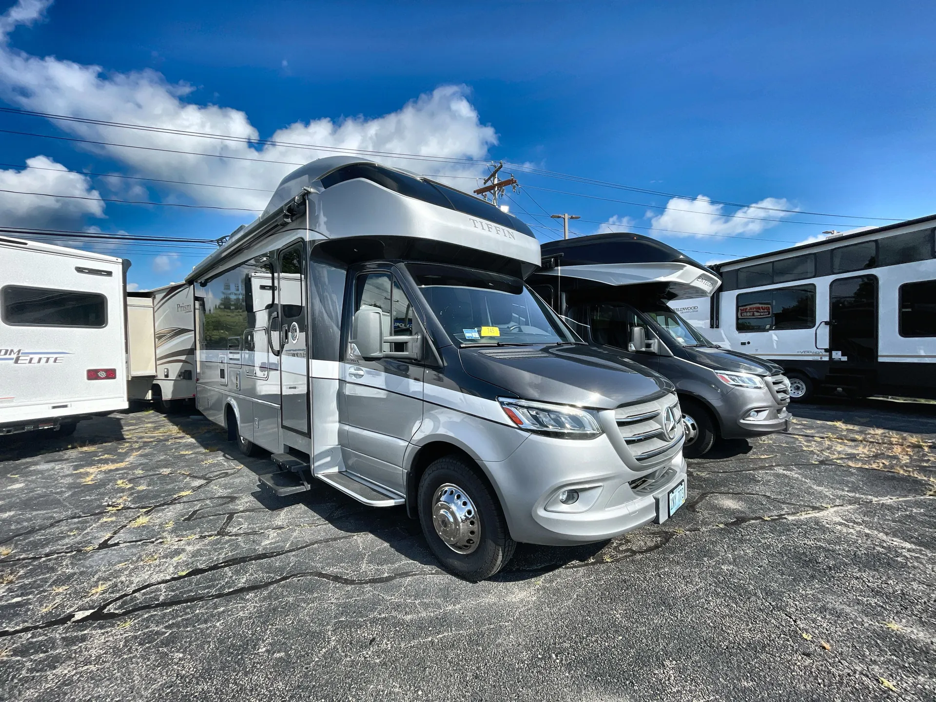 2020 Tiffin Wayfarer 25 RW