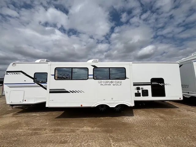 2026 Forest River Cherokee Alpha Wolf 29TB - Photo 3