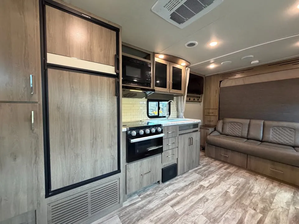 2021 Grand Design Imagine XLS 21BHE, Photos photo 6