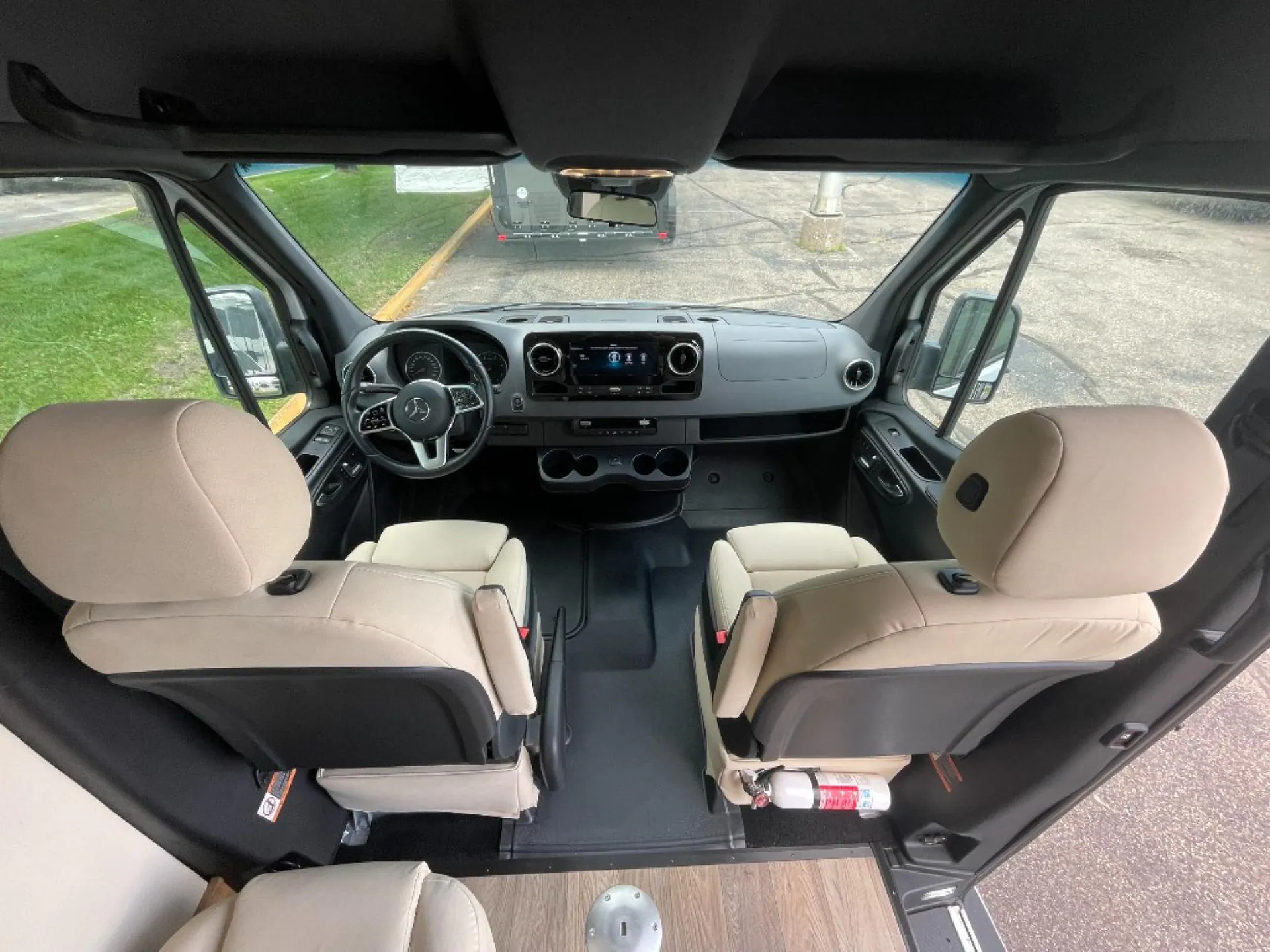 2022 Coachmen Galleria 24Q - Photo 3