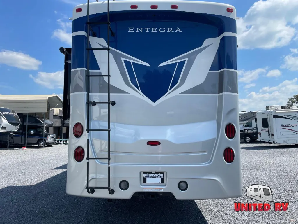2027 Entegra Coach Vision XL 36C, Photos photo 7