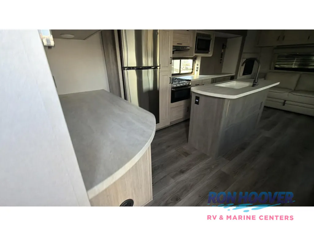 2024 Coachmen Catalina Legacy Edition 283FEDS, Photos photo 13