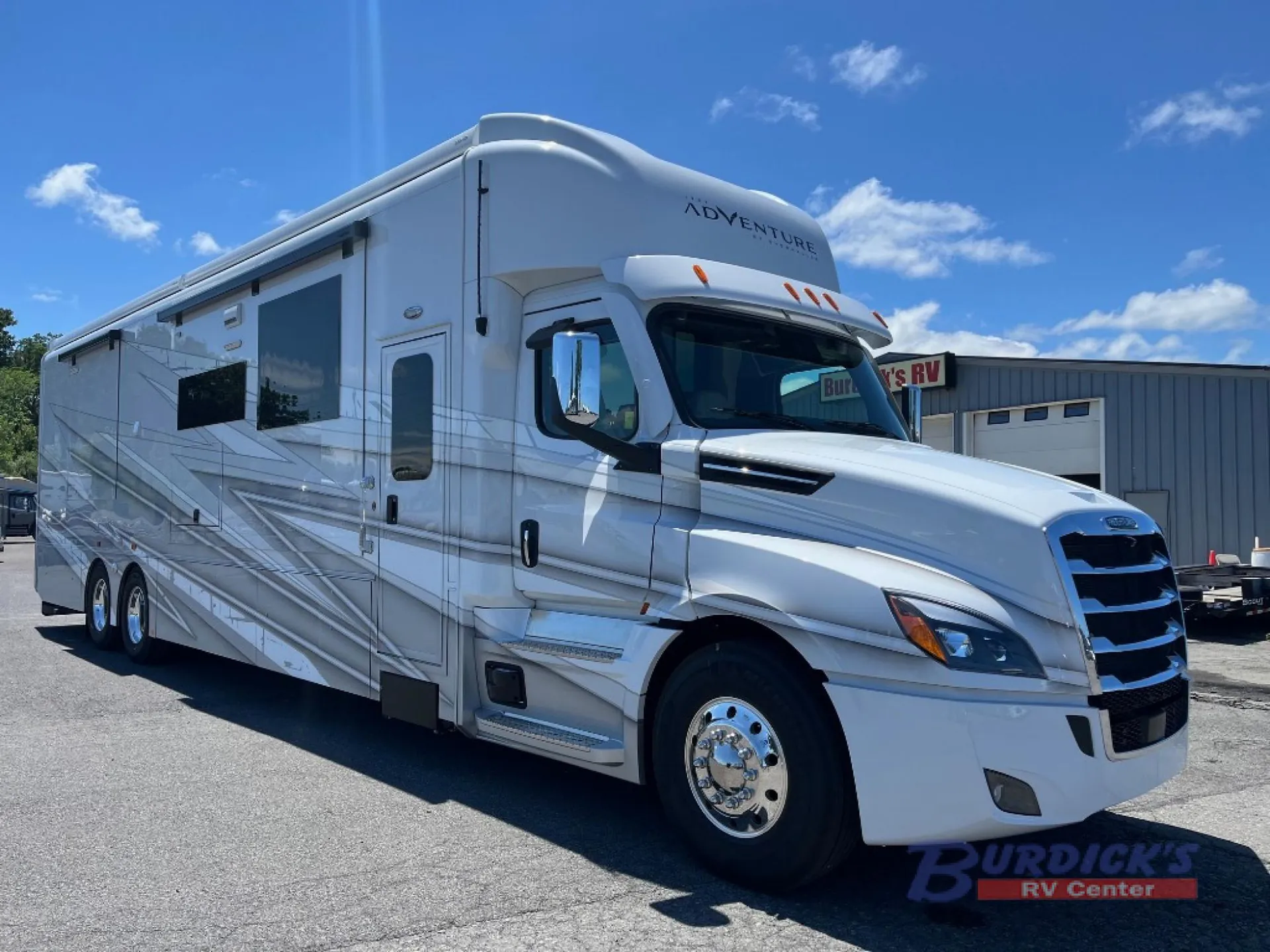 2026 ShowHauler Adventure A4501 - Photo 3