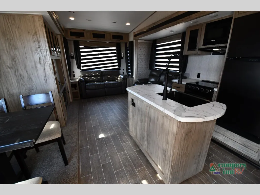 2021 Forest River Cherokee Arctic Wolf 3550 SUITE, Photos photo 11