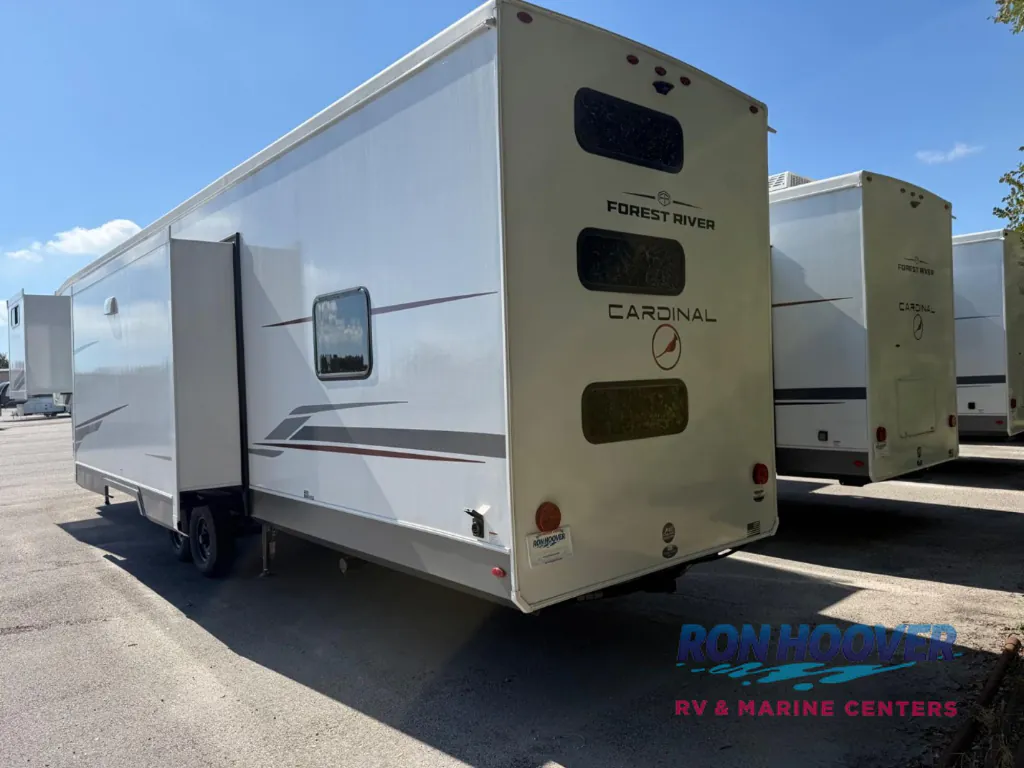 2026 Forest River Cardinal 34CRIB, Photos photo 4