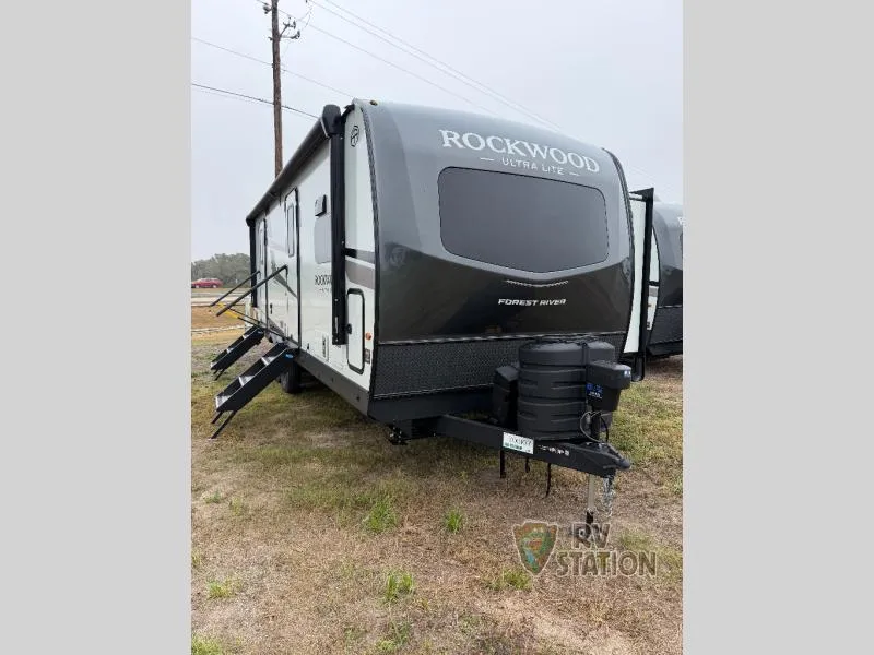 2026 Forest River Rockwood Ultra Lite 2608BS - Photo 2