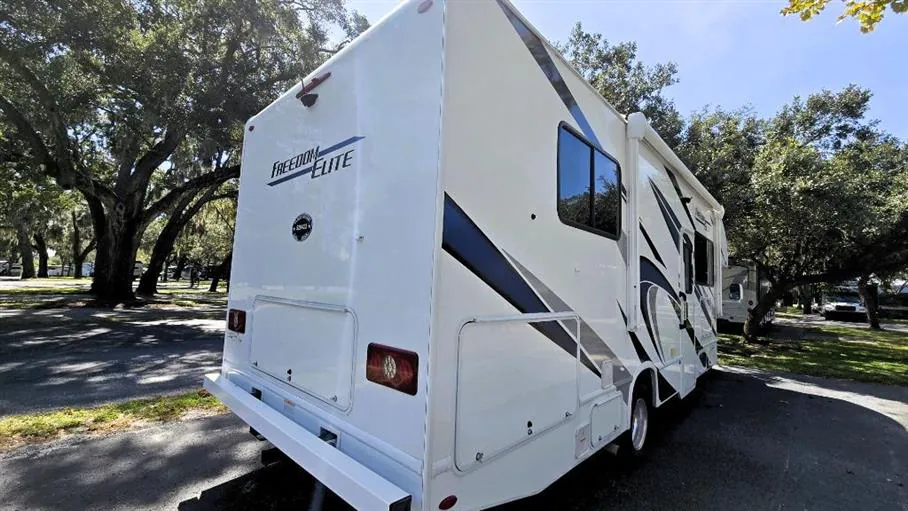 2022 Thor Motor Coach Freedom Elite 28HE, Photos photo 8