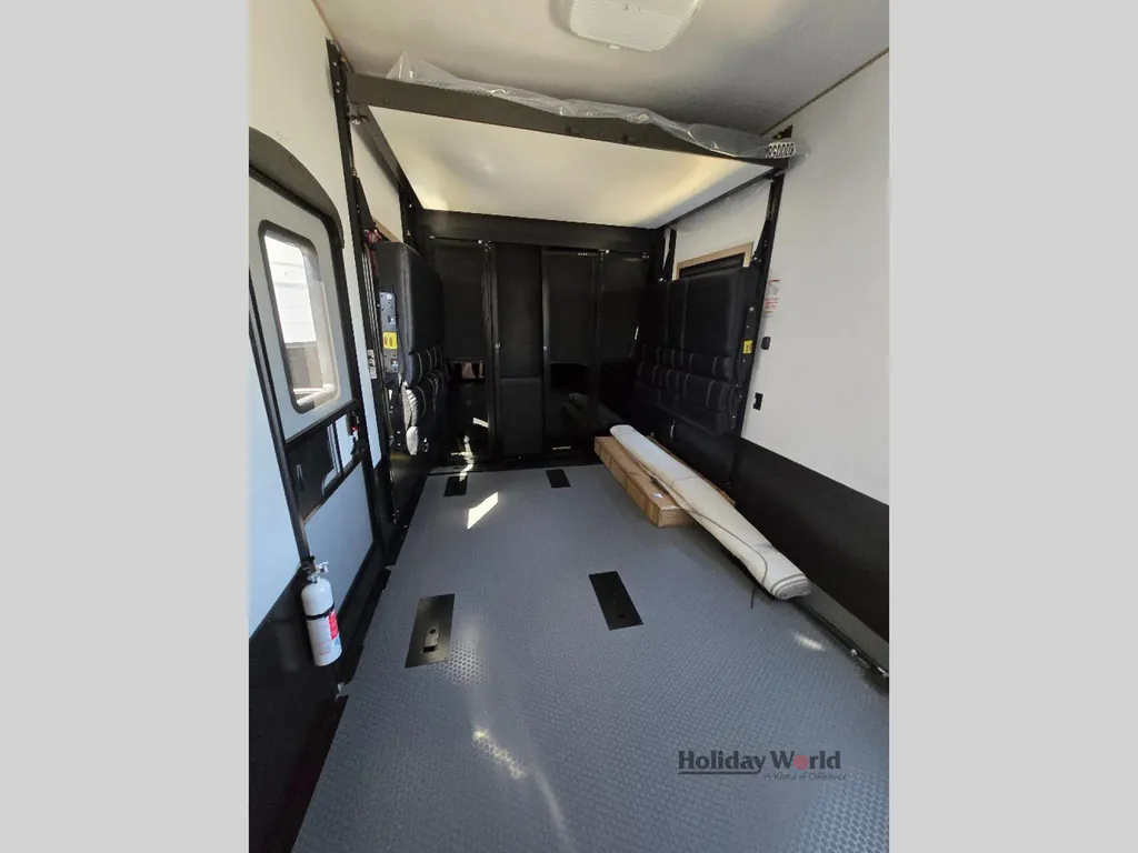 2026 Keystone Raptor 441, Photos photo 18
