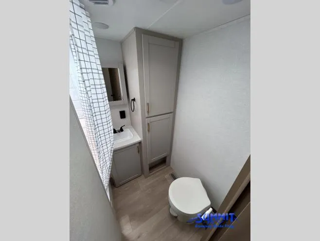 2027 Jayco Jay Flight 290RLS - Photo 3