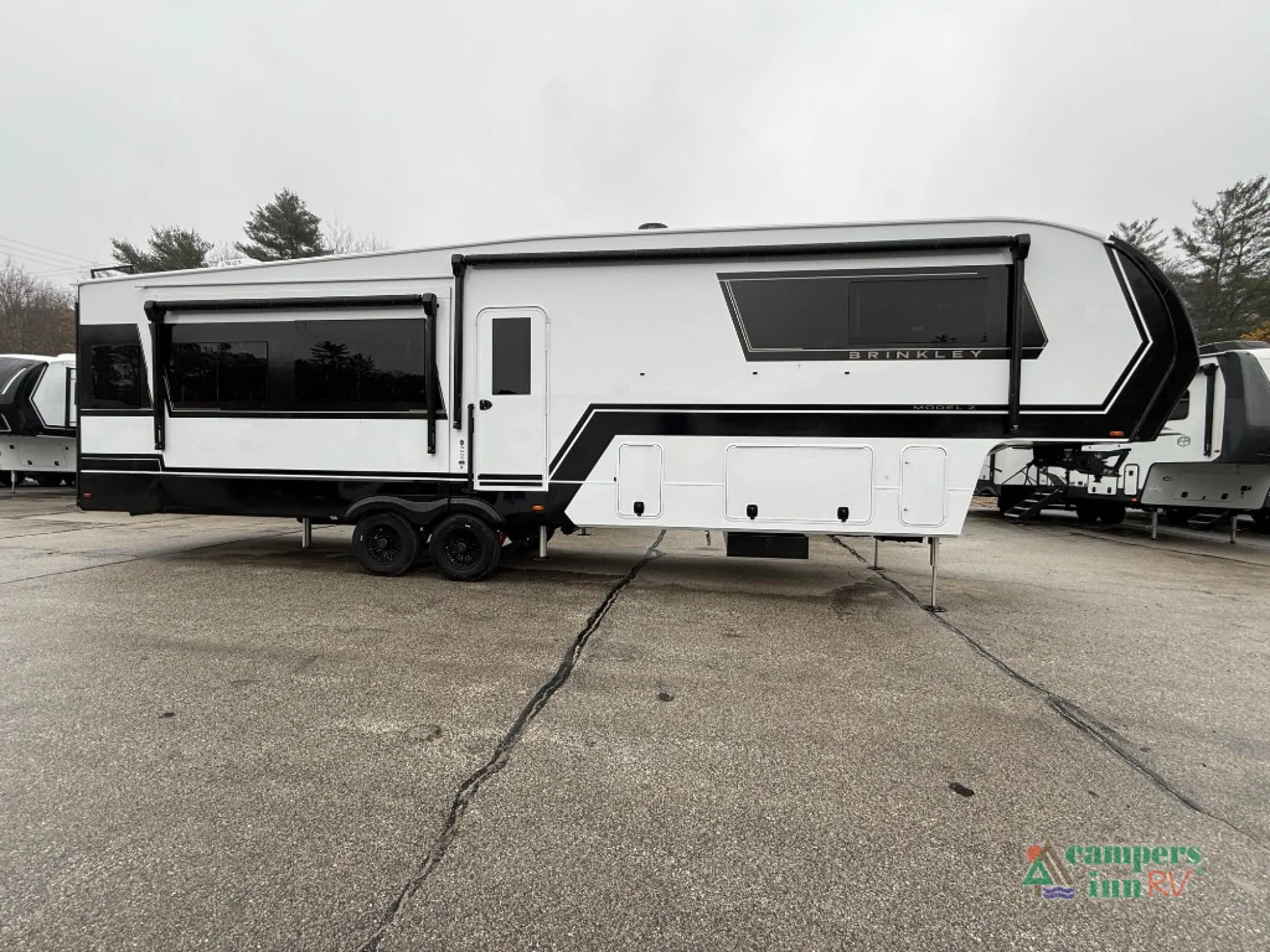 2026 Brinkley Model Z 3600 — Photo 5