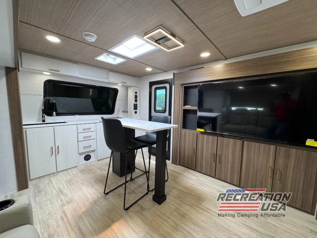 2026 Forest River Vibe Extreme Lite 2500FIK, Photos photo 19