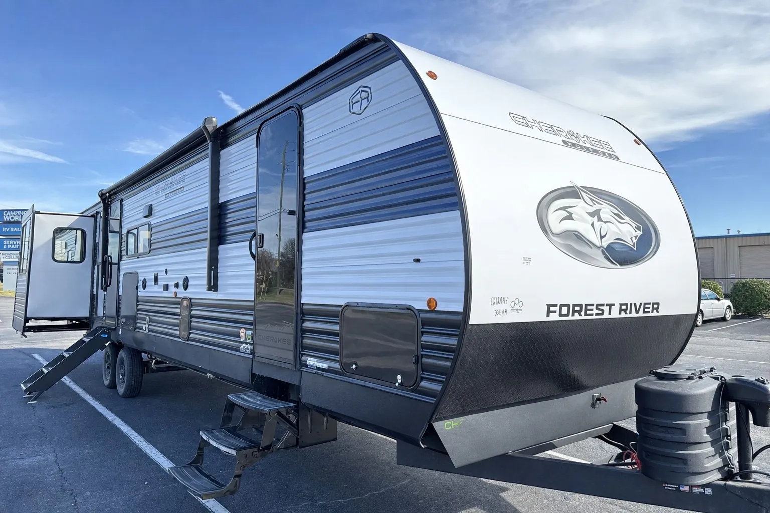 2026 Forest River Cherokee Wolf Den 306MM
