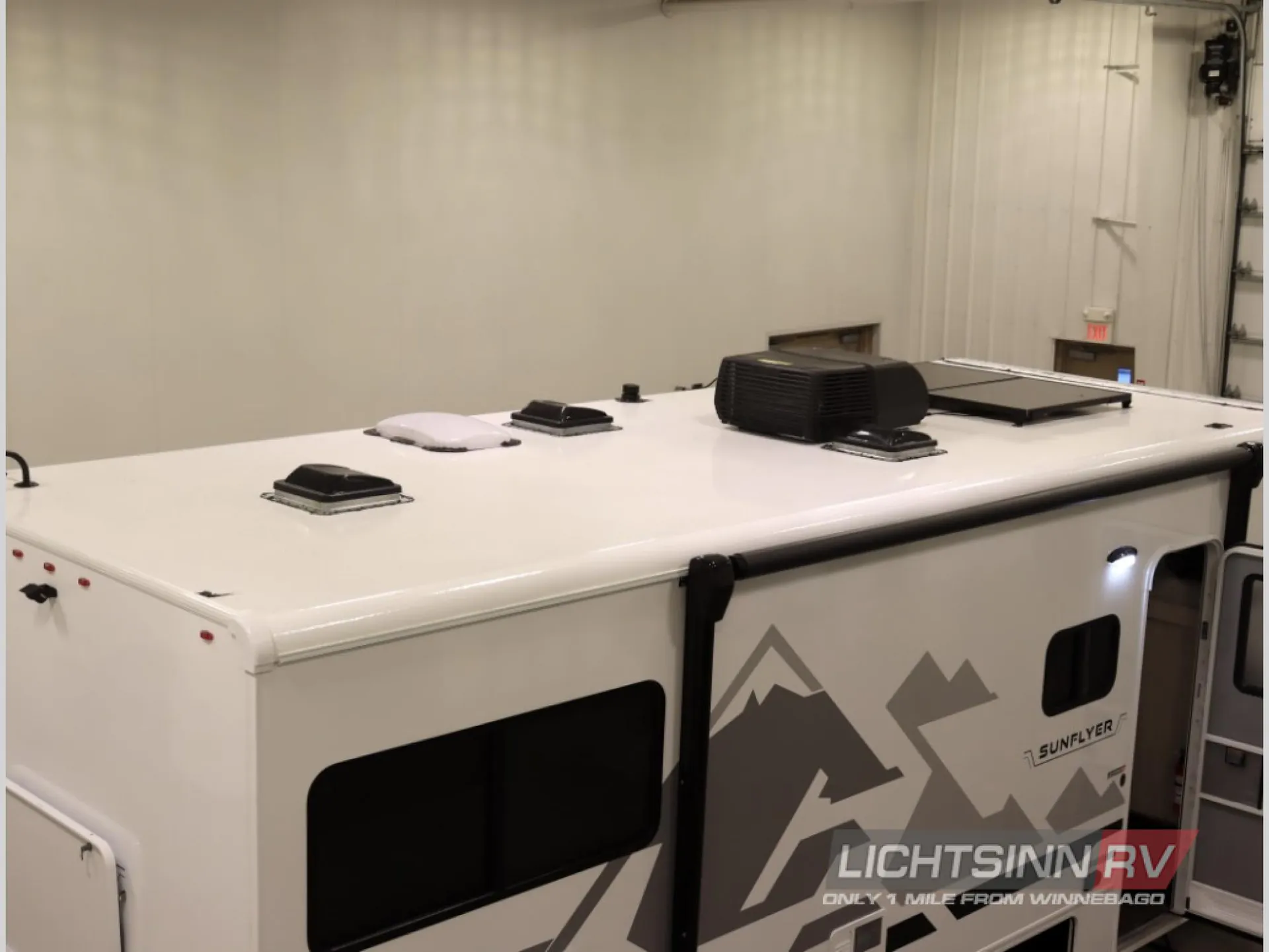 2027 Winnebago Sunflyer 24GG - Photo 4