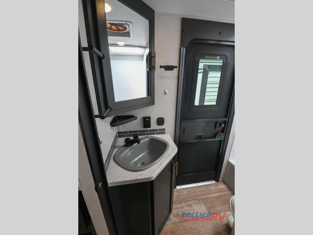 2021 Forest River Cherokee 274BRB, Photos photo 19