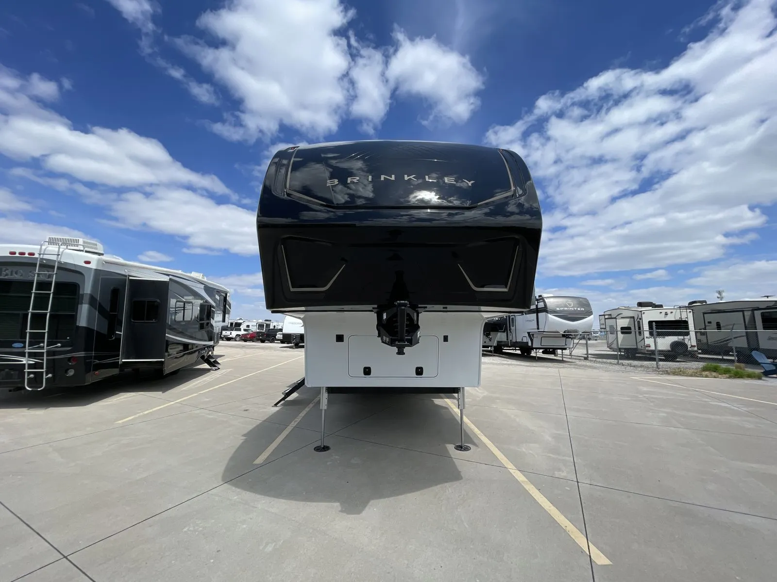 2027 Brinkley MODEL Z 3210 - Photo 4