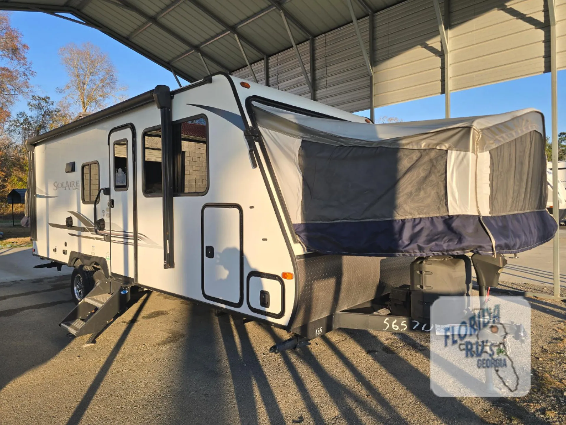 2021 Palomino Solaire 185X - Photo 2