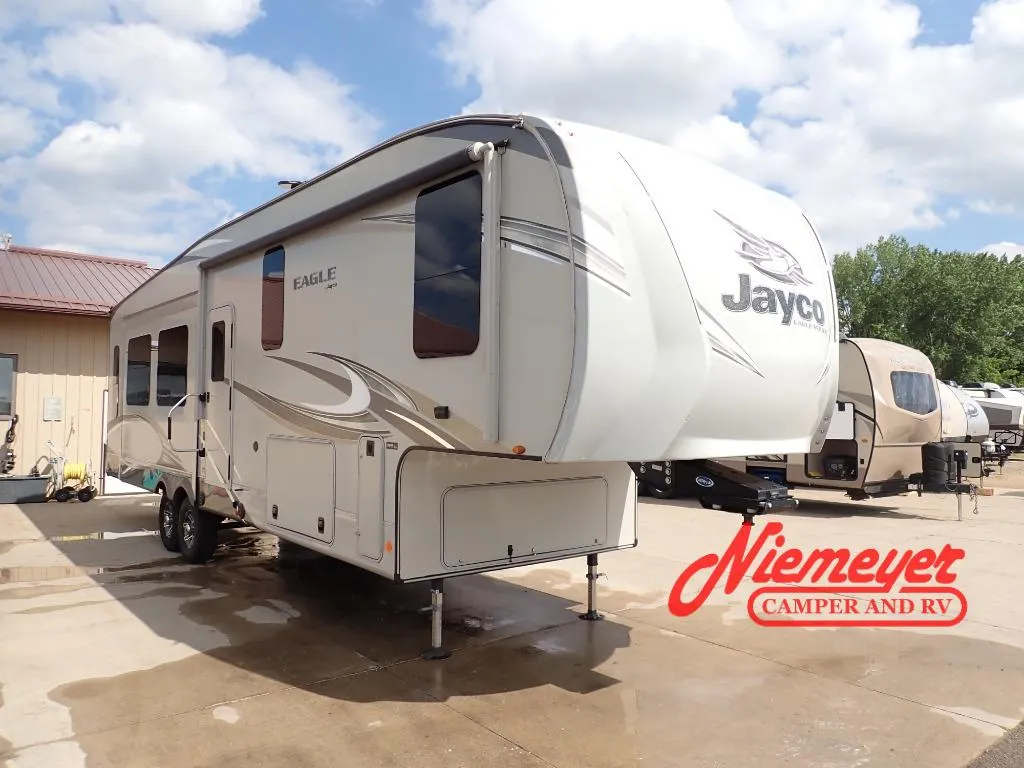 2019 Jayco Eagle 321RSTS - Photo 4