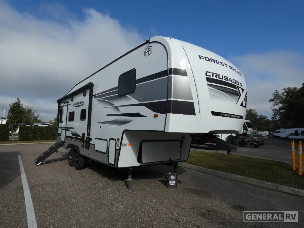 2025 Prime Time RV Crusader 250RLX - Photo 2