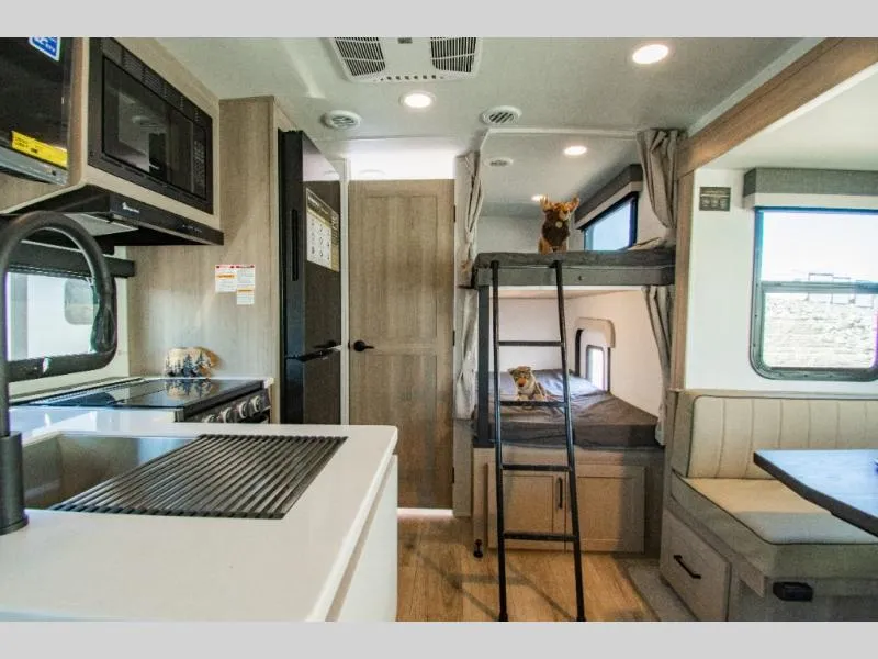 2026 Forest River Rockwood Mini Lite 2520BH - Photo 4